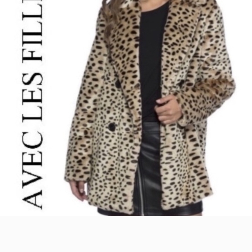 Avec Les Filles Women's Animal Print Teddy Jacket